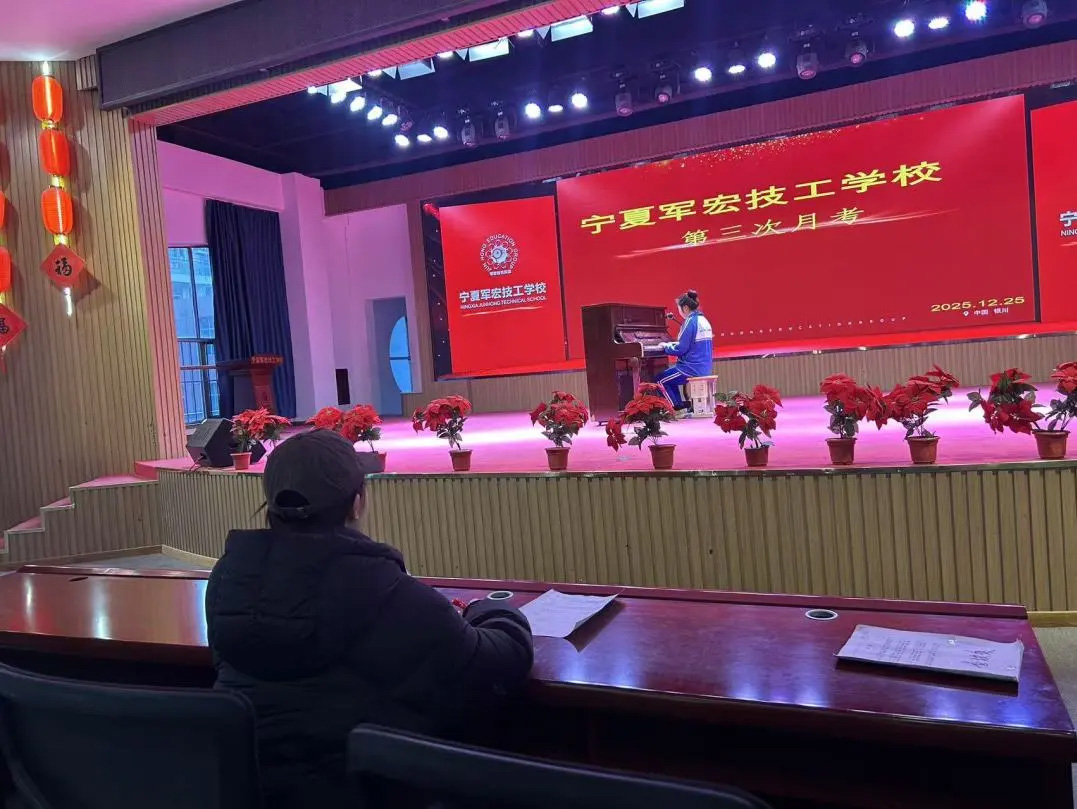 �Լ����ܣ�����������������ʦ�¿�����רҵ��ɣ�